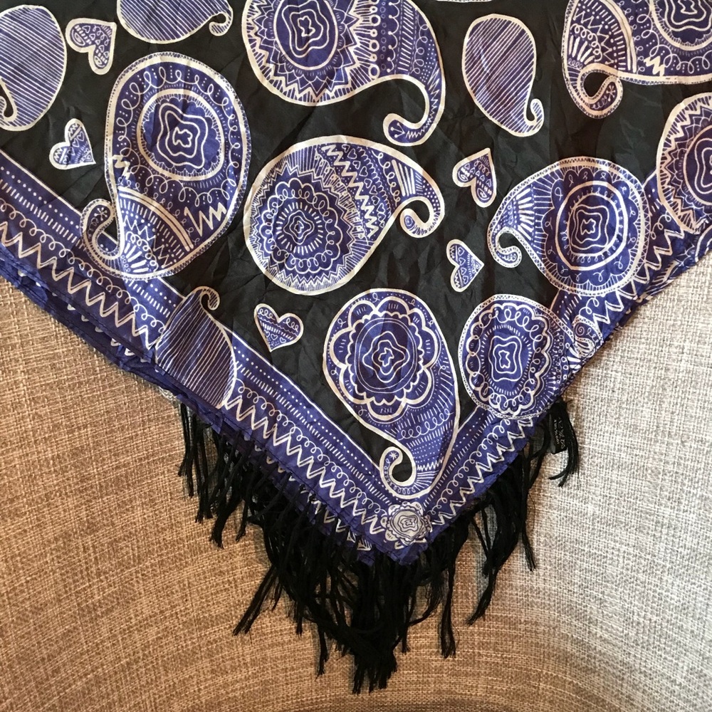 Tous 100% silk scarf with paisley and heart print